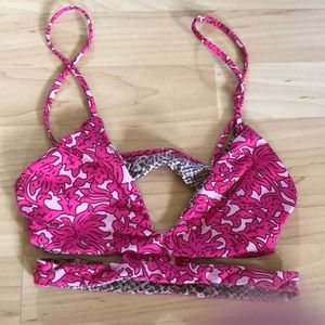 Acacia pink batik haku top